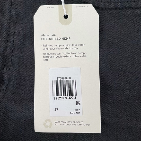 [SOLD] Levi’s WellThread Ribcage Shorts - Picture 8 of 8